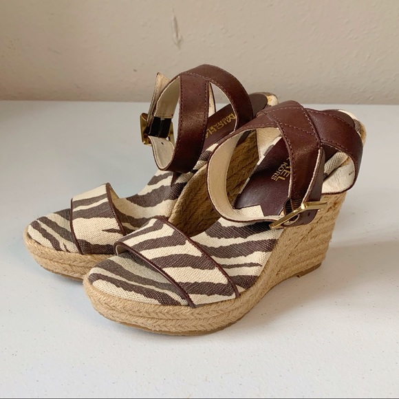 Michael Kors Zebra Canbas Espadrille Wedges - Picture 2 of 9